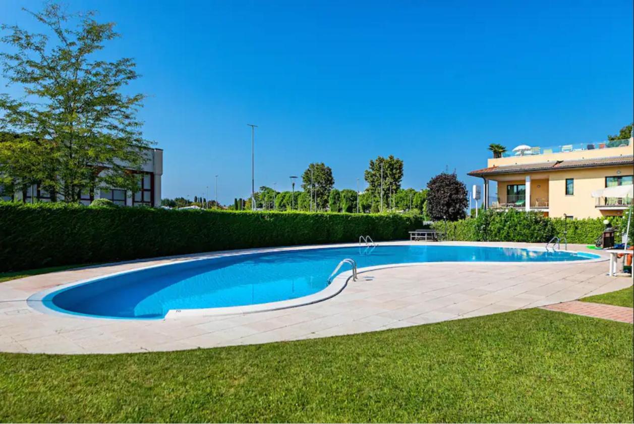 Dimora Nicola A Due Passi Dal Lago Sirmione Ngoại thất bức ảnh