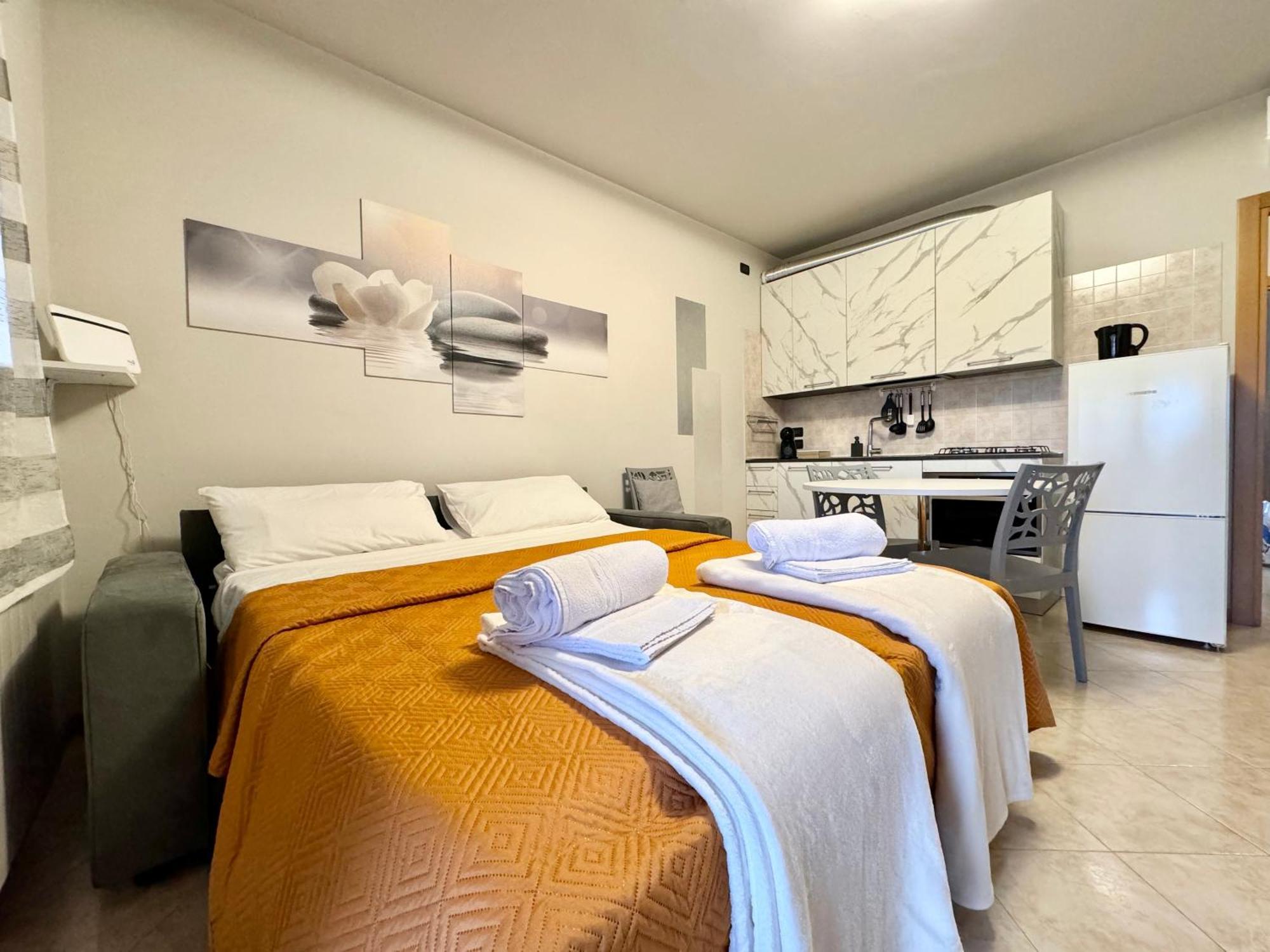 Dimora Nicola A Due Passi Dal Lago Sirmione Ngoại thất bức ảnh